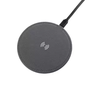 Настольное беспроводное зарядное устройство "Cool Gray", переработанный пластик (RPET) - 3222521