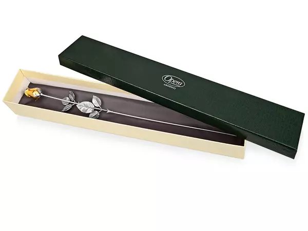 Роза с золотым бутоном - 21250142