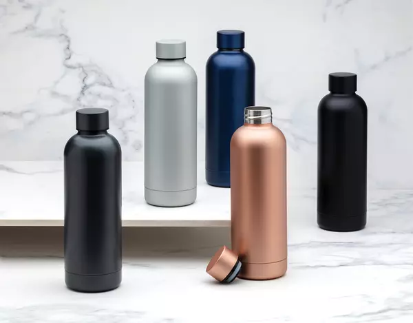 Вакуумная бутылка Impact с двойными стенками из нержавеющей стали - 046P436.371