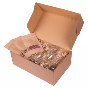 Набор "Сам себе сомелье" для приготовления  авторских напитков Кедровая, Малиновая, Клюквенная настойки - 69039478