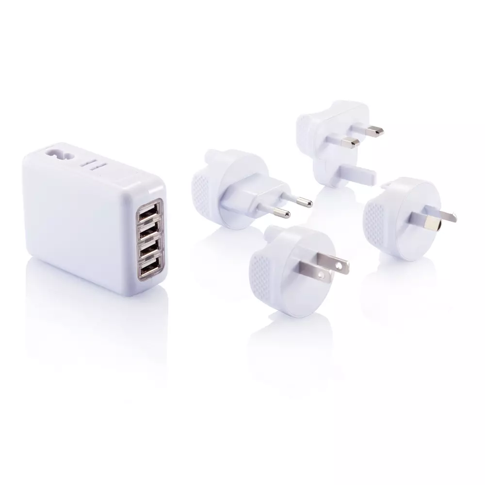 Дорожный переходник для розетки с 4 USB-портами - 046P820.373