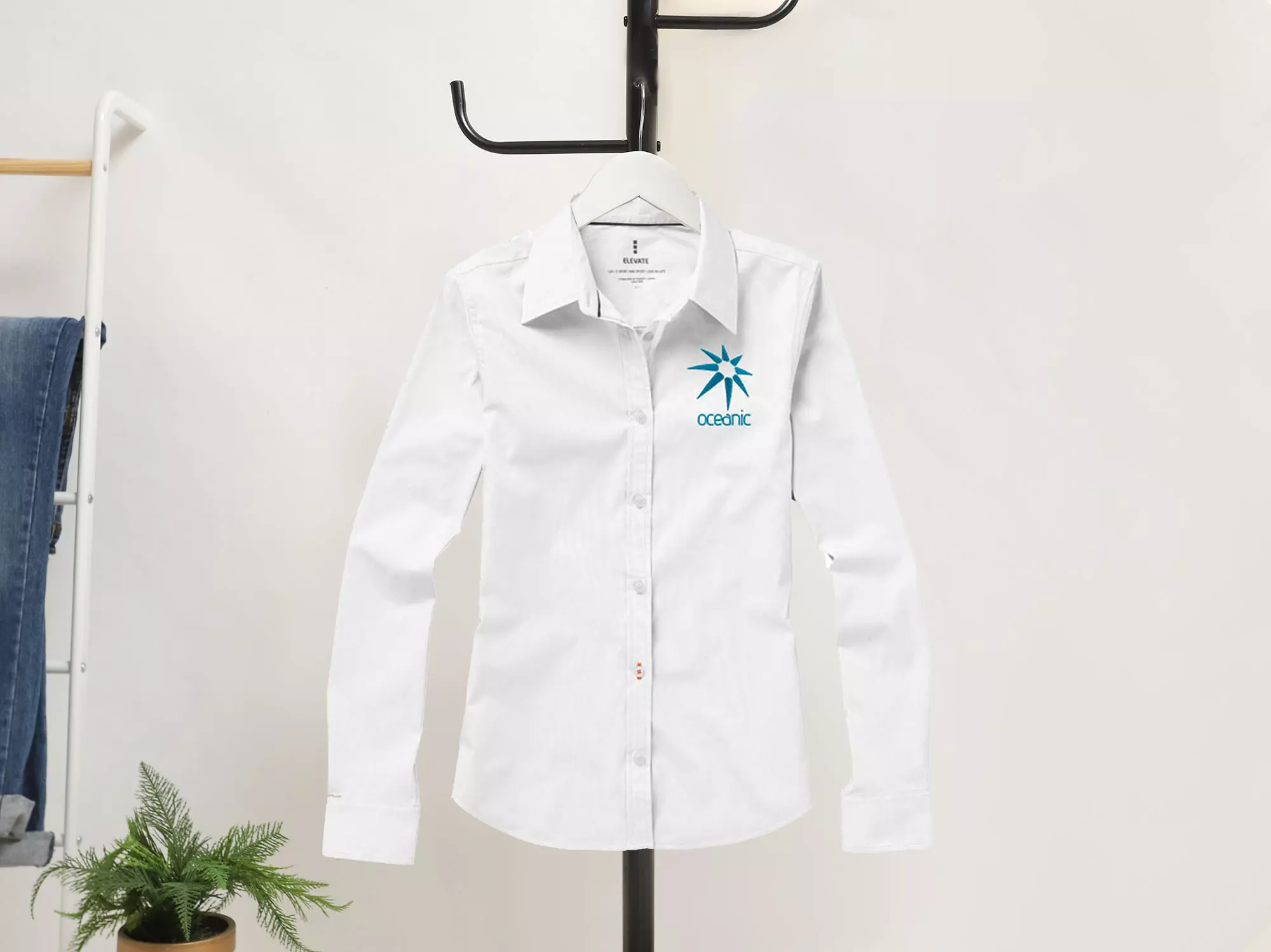 Нанесение логотипа на рубашки