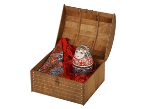 Подарочный набор «Матрешка»: штоф, платок красный,разноцветный,белый
